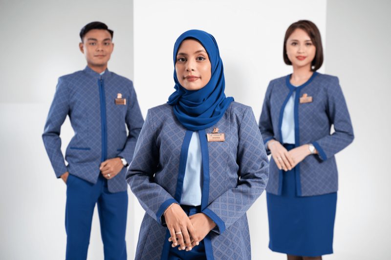 Ground staff of Malaysia Airlines receives new uniform