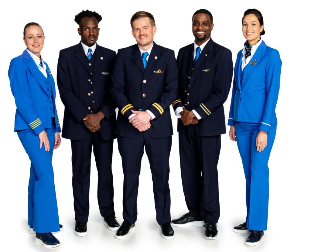 KLM staff are allowed to wear sneakers