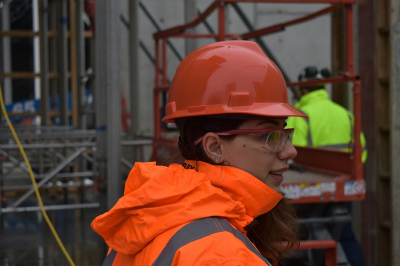 Women are ignored in the procurement of personal protective equipment