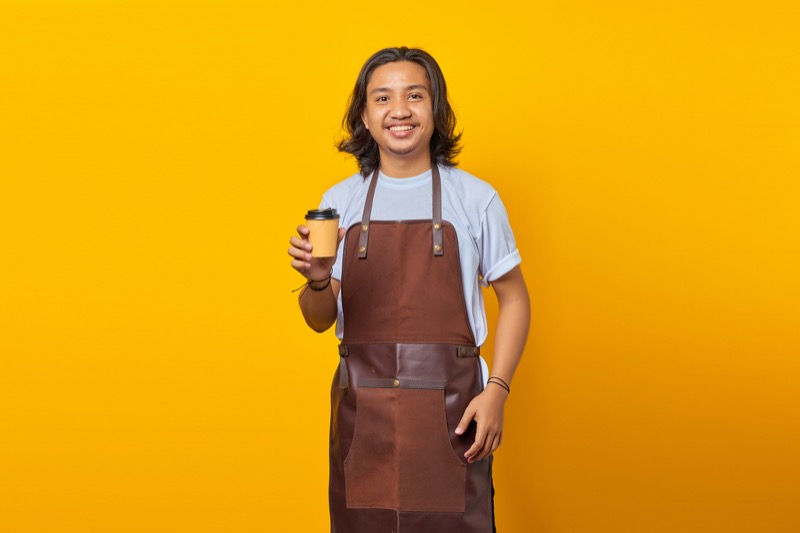 These are the trends for aprons in the hospitality industry
